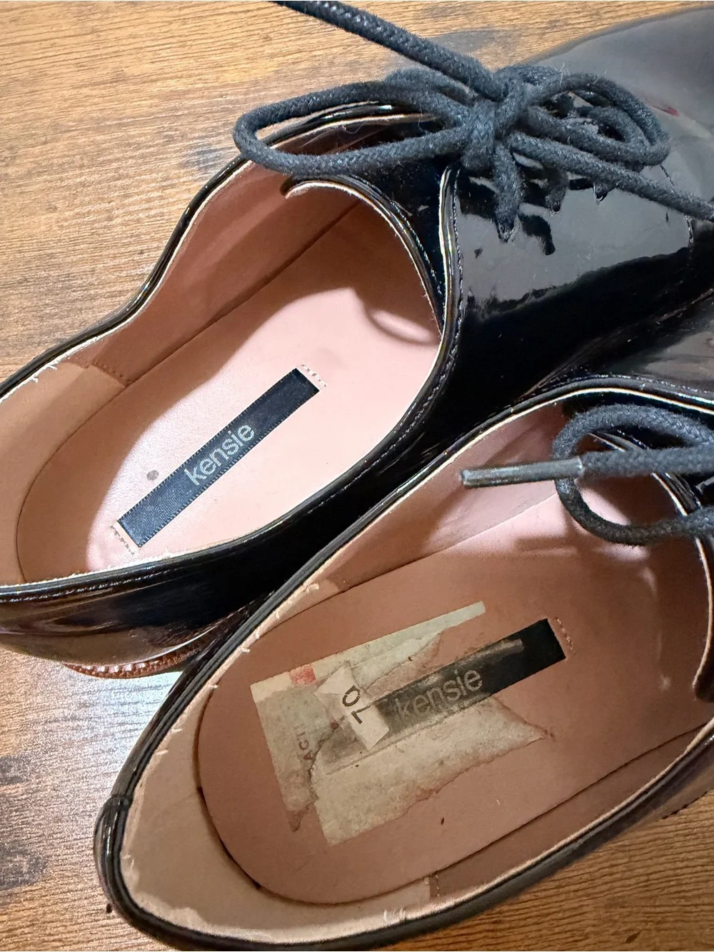 Women’s Kensie  Black Patent Platform Lace-Up Oxfords Size 9